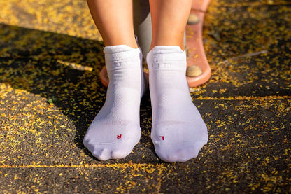 Calcetines ultrafinos para correr Pirin Hill con Tactel
