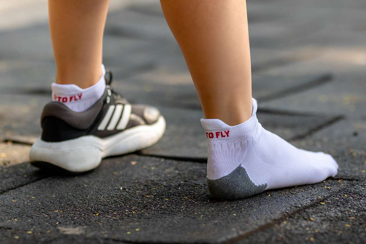 Calcetines ultrafinos para correr Pirin Hill con Tactel