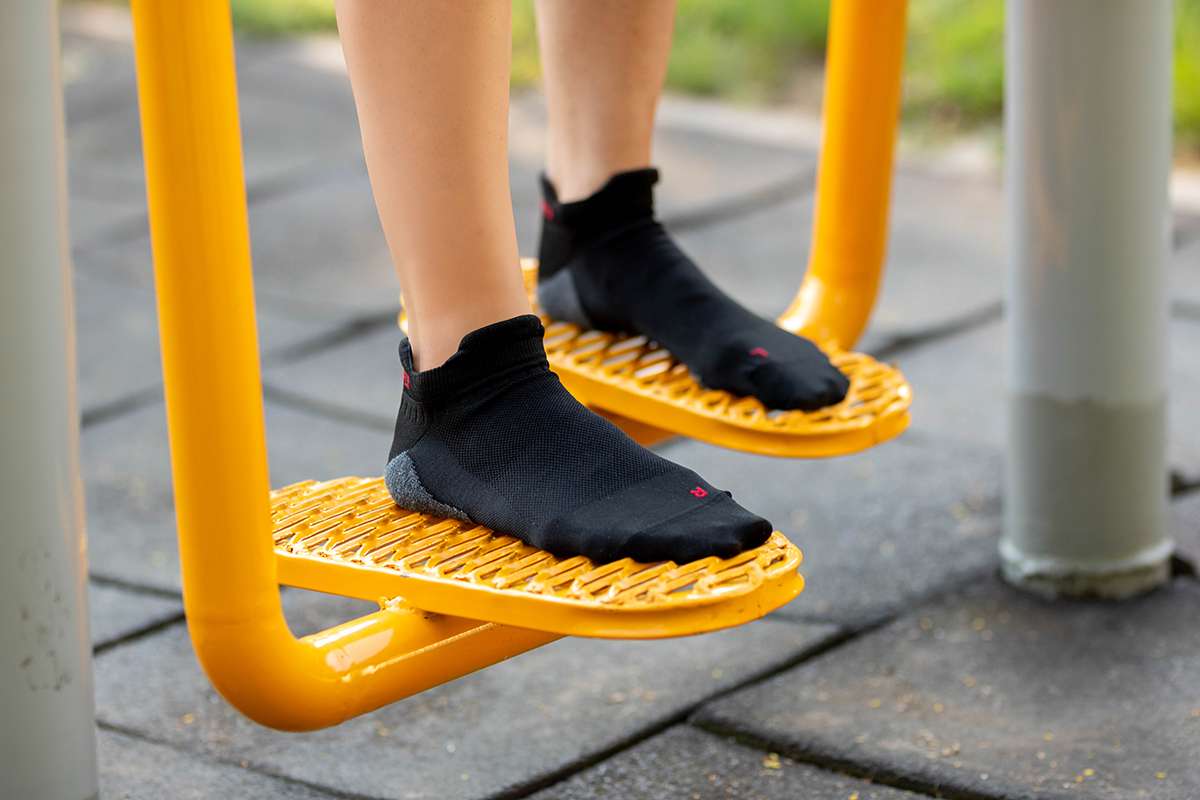 Calcetines ultrafinos para correr Pirin Hill con Tactel